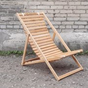 Шезлонг с гибкой спинкой из лиственницы